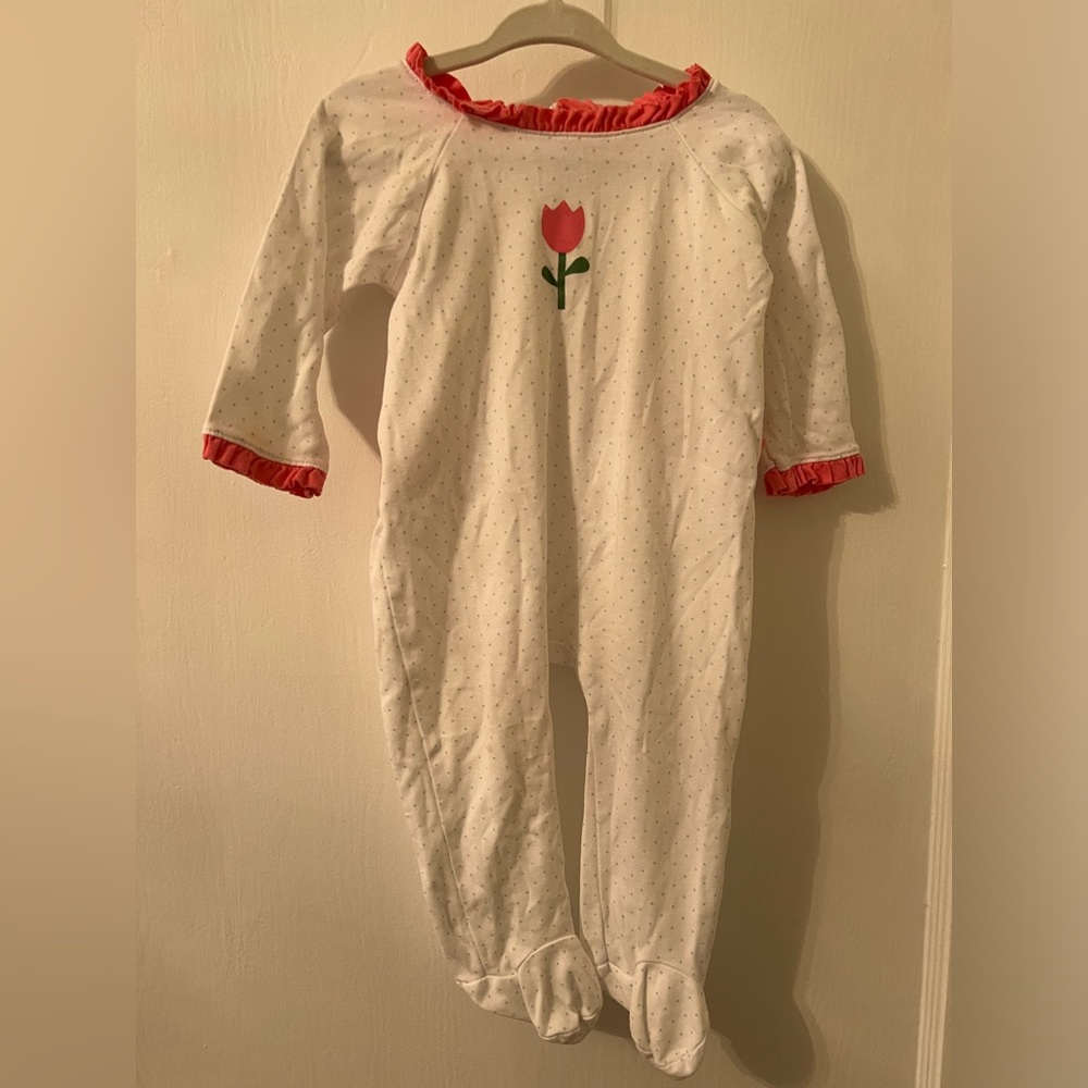 Ollie & Bess 9-12 month Tulip onesie